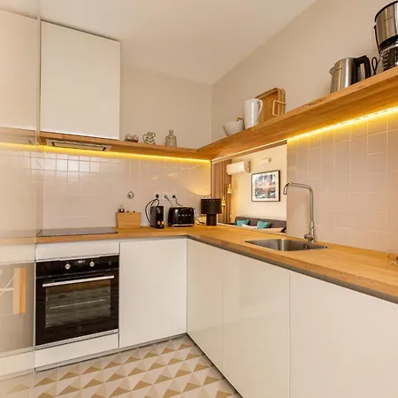 Elegant For Families,